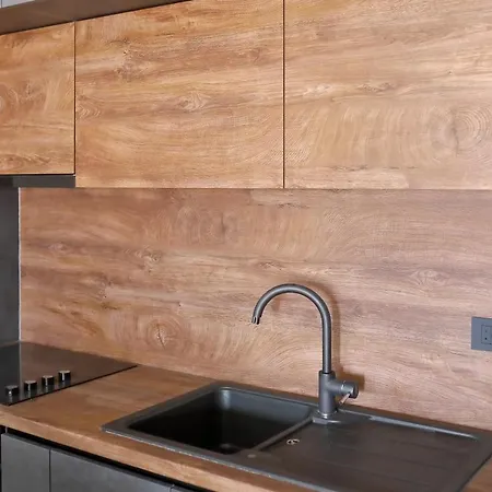 Apartmani More *