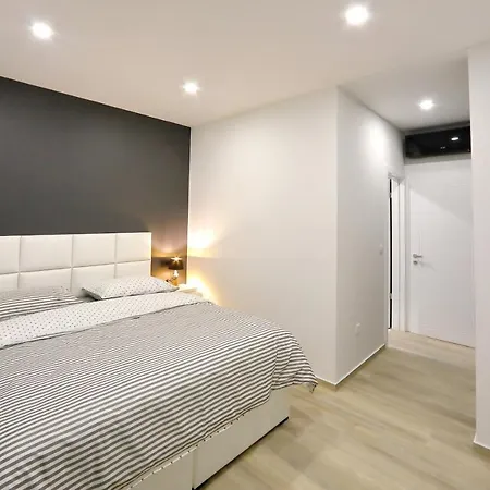דירה Apartmani More