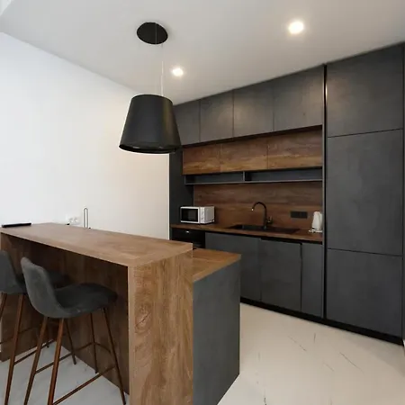Apartmani More דירה ביבינייה