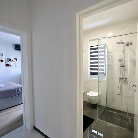 Apartmani More