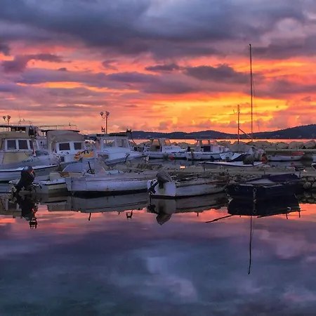 Apartmani More Apartment