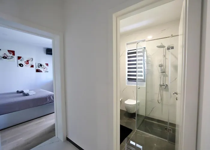 Apartmani More