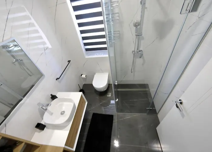 Apartmani More *