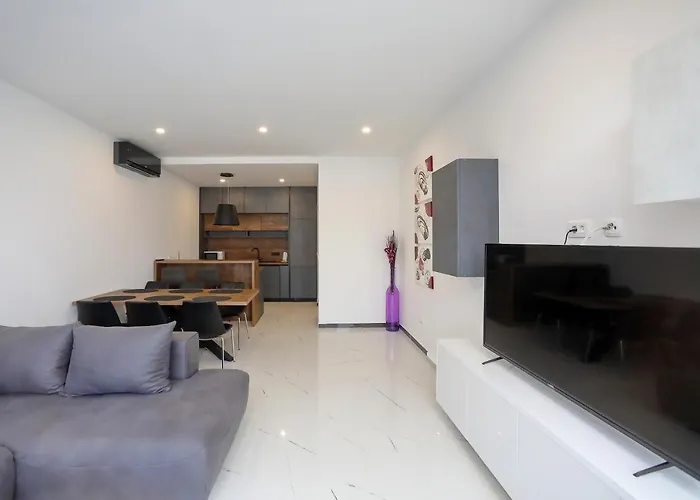 Apartmani More *