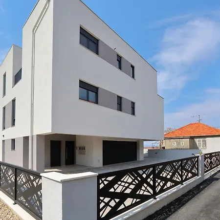 Appartement Apartmani More